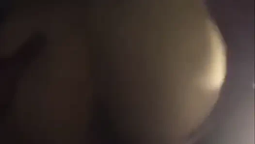 Sıska beyaz dreadhead orta yaşlı seksi kadın lotuss queeen büyük zenci yarağını geri alıyor - eski video 2018