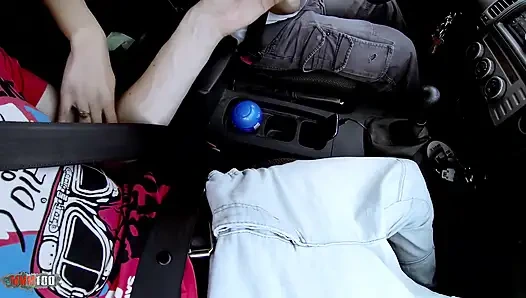 Sheryl Riviera: Vali vücutlu ateşli Fransız turist sert sikişiyor