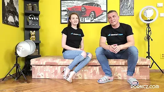 Azgın bir Rus hatun nasıl sikişir