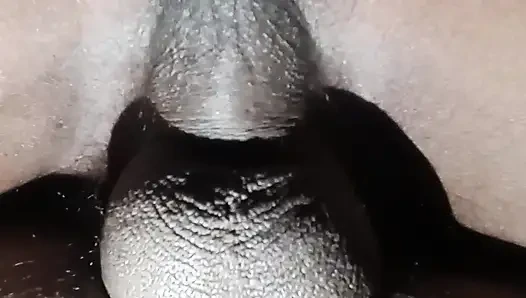 Sri lankan cheating wife fucked by next door man in the morning while i calling her phone
