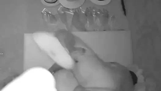 OLGUN KADıNA GÖTÜNÜ TAMAMEN AÇıK BıRAKıYORUM