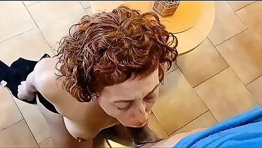 Genç komşuya derin gırtlak