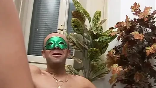 Amateur couple hairy pussy fucking in masked