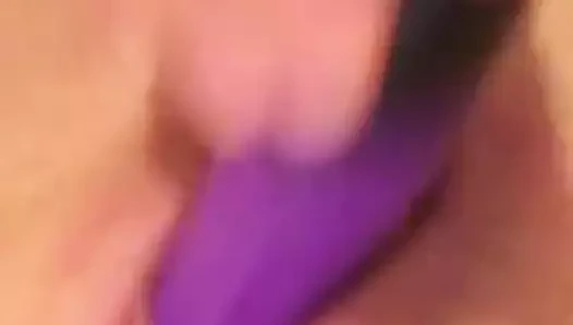 Dik olgun kahrolası ona sulu kedi için orgazm