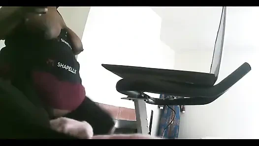 Bazen canlı yayında fışkırtıyorum...