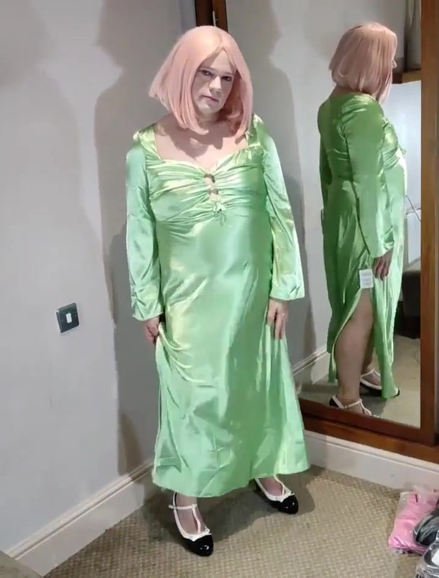 Sexy shiny satin green ballgown