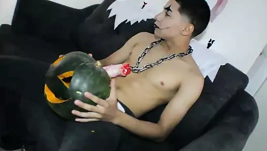 Cadılar bayramı partisine çıkmadan önce üvey kız kardeşimi sikiyorum - bölüm 1 - İspanyolca porno