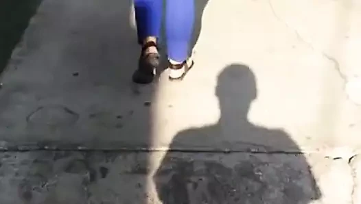 culona pantalon azul