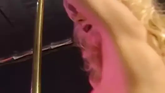 lezbo striptiz döner içine kaba oynuyor dörtlü