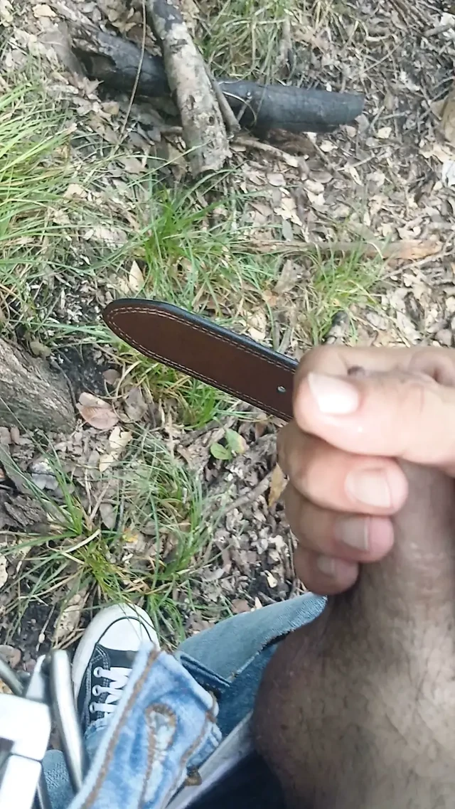 Halka açık bir parkta otuzbir çekmek