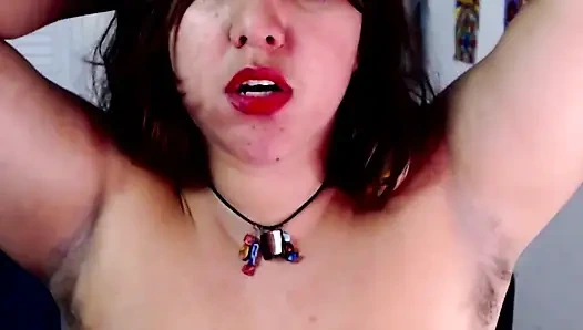 Koltuk altlarımı tükürürüm, yalarım ve yağlarım