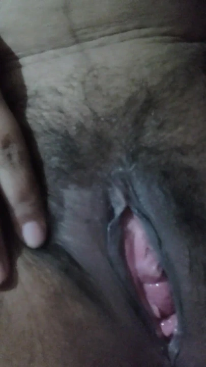 Chut ki chudai ke liye chaiye bhabhi ko lagda land | Clip 1