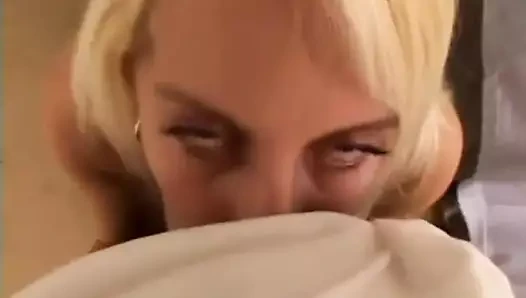 Pov fahişe emme sert çük