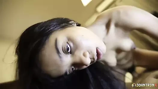 Johntronx - yarağa aç Asyalı amatör büyük şişman yarağımı seviyor