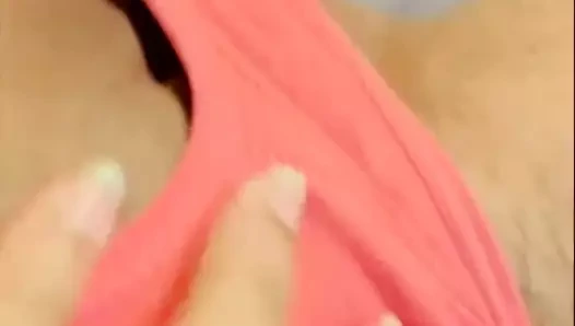 Ateşli figür..... Büyük göğüsler