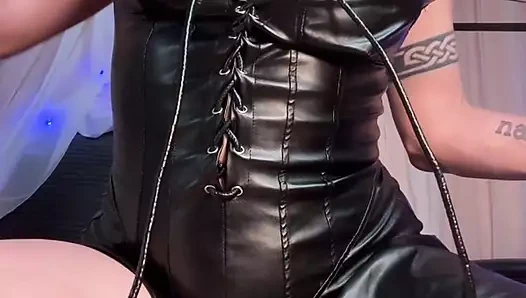 Sana mükemmel amcığımı göstermeyi seviyorum