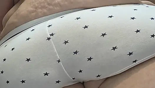 Islak ve vahşi banyo öncesi sahnesi