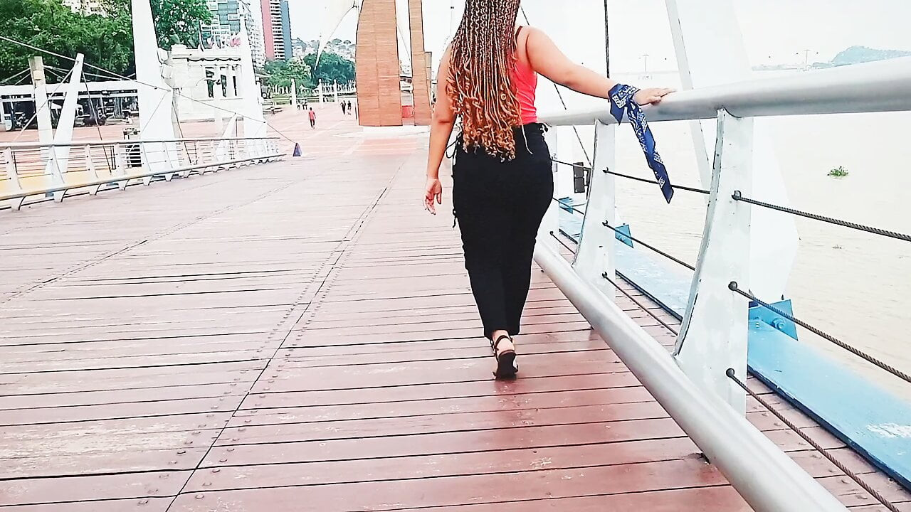 Bir milf ile ilk seferim - amatör ev videosu - büyük göt.