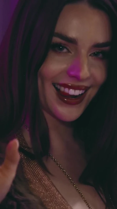 Maddie Wren döllenmek için afallıyor