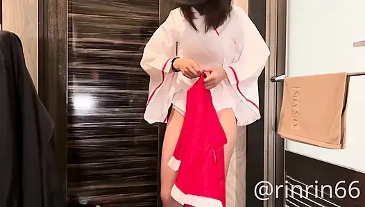 18 yaşındaki Japon öğrenci miko cosplay vücut yazıyor 7 kez ardışık orgazm olurken konaklamada pistonsuz