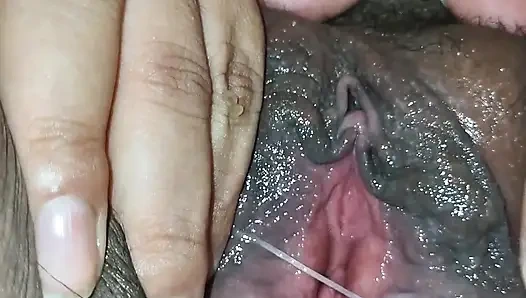 Kitty Rosario dölle mastürbasyon yapıyor