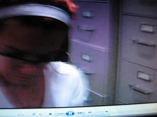 Eski bir kız arkadaş tarafından dolandırılmak.