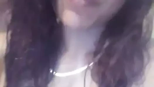 Monica gamzeli banyo köpüğü