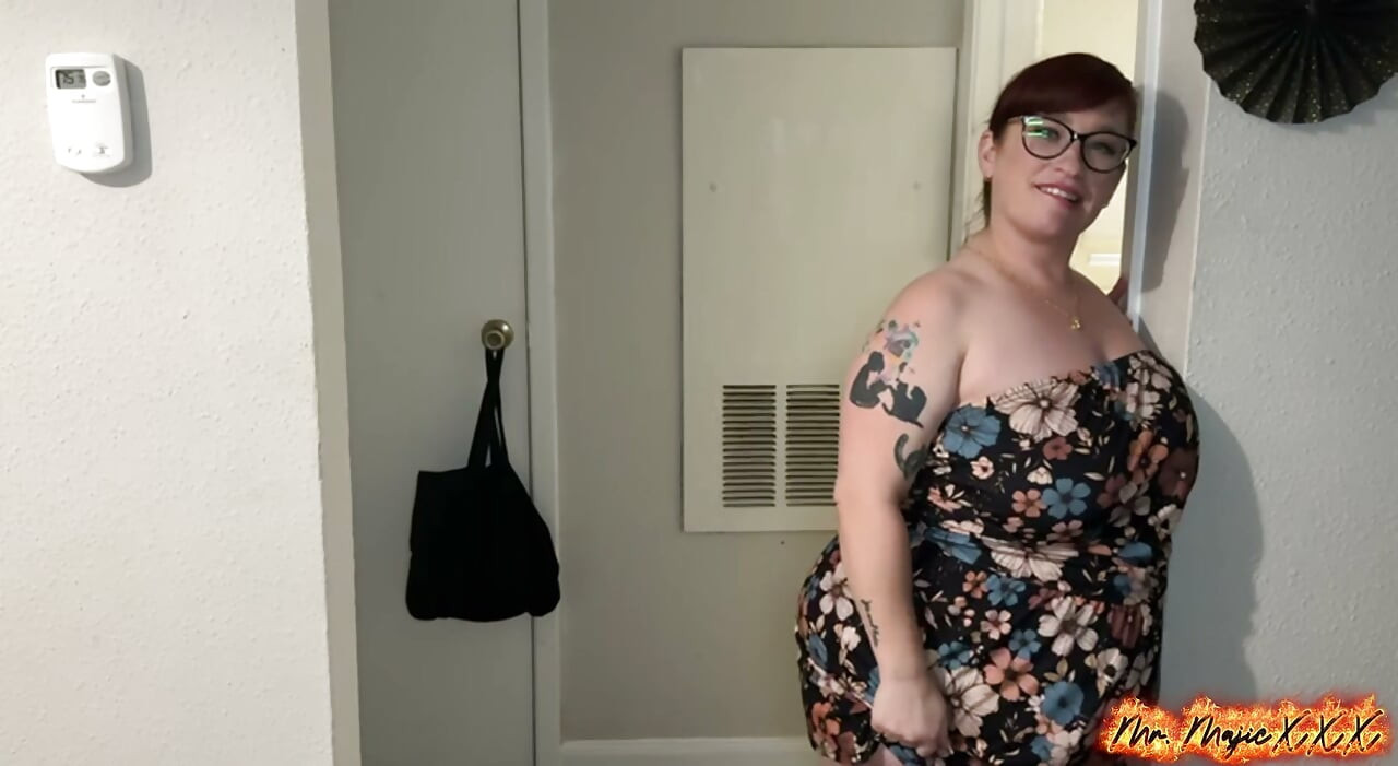 Yeni komşu büyük memeli bexx blvck rose ve mr majic tarafından çifte dolduruluyor