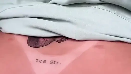 Büyük götlü Brezilyalı kız tüm dölleri yutuyor