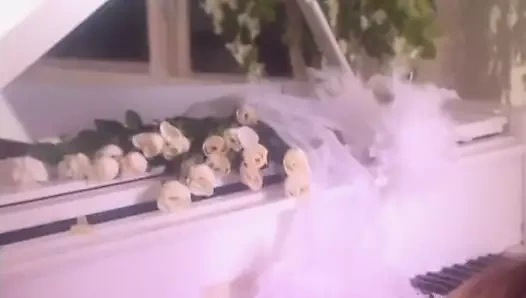 shanna mccullough içinde süit baştan çıkarma (1998)