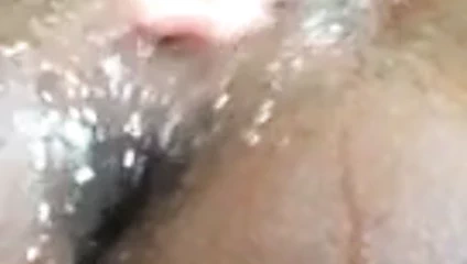 Sıcak kedi ovmak ve orgazm