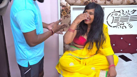 Utanmaz kayınvalide damadının büyük yarağını emiyor ve yüzüne boşaltıyor.