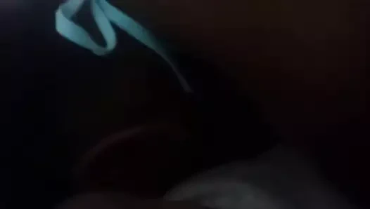 Morena mamando pretinho da vintem