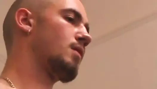 genç donovan krikolar kapalı