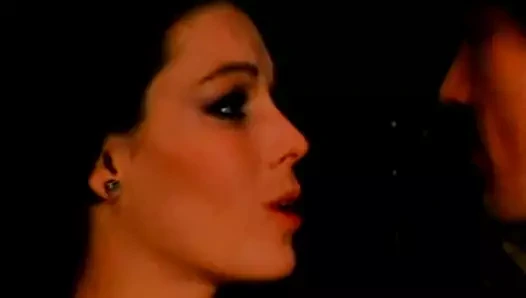 Onlara johnny waddis'e söyle