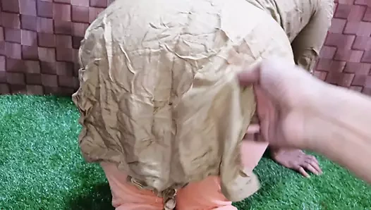 Desi stepsister ko land chusaya