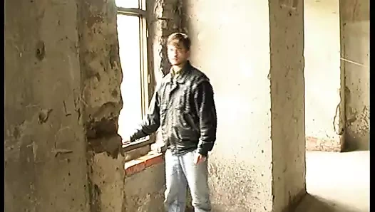 Im freiland die junge bitch gefickt threesome