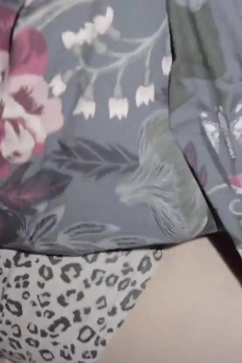 Sabah üvey kız kardeş