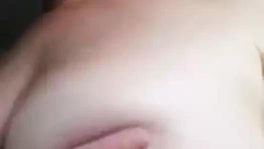 Biggi Dresden Eastgermany cremt Titten und Muschi