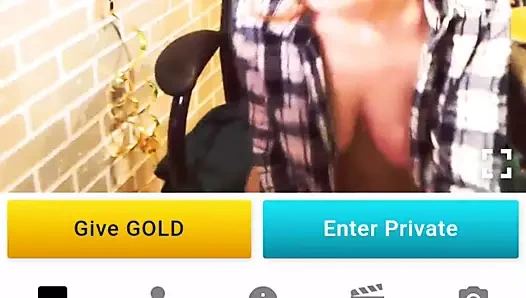 Çevrimiçi kızıl saçlı tanrıça