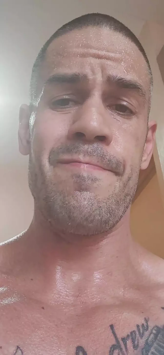 Duvee Davis Philipinnes'in sıcağında mastürbasyon yapıyor