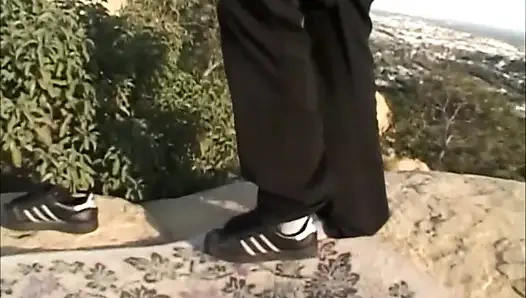 Bakış açısı hatun uçurumda sikiliyor
