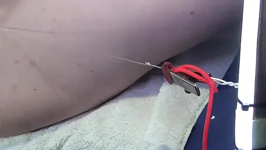 8 Çok Yakın Yayılmış Vajina Dildo Ve Camla Sikişiyor