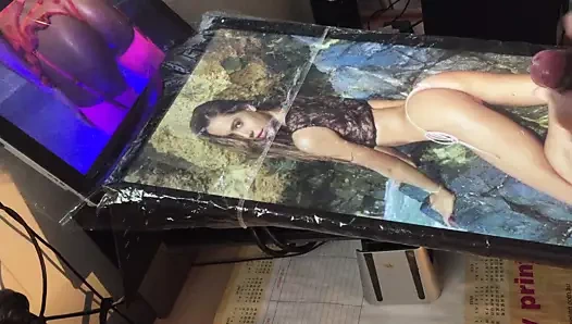 İlk boşalmak haraç için the inane alexis ren