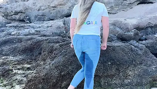 Peeing in Tight Jeans on the Beach