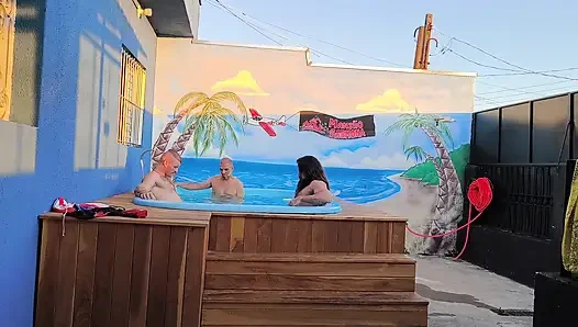 Ben, üvey babam ve Vinkig 3 ile kardeşlik içinde