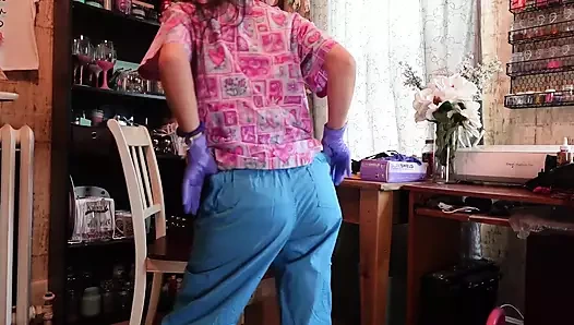 Hemşire Lizzie götüyle seni azdırıyor