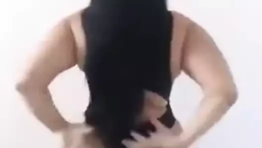 Adrianita ontiveros nalgona bailando 1 posando