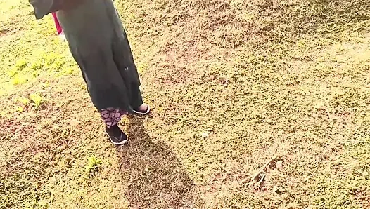 Indian aunty sunisha bhabhi fucked hard by village boy