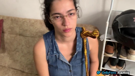 Çok edepsiz bir öğretmen!